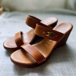 Brown Wedges